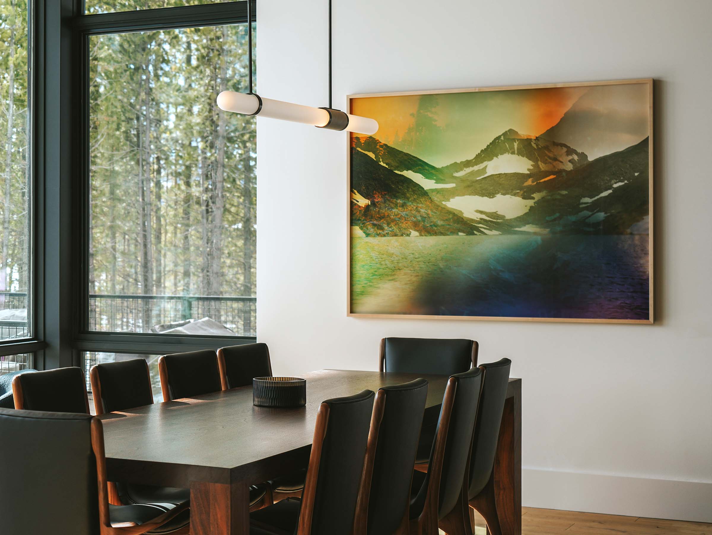 Moonlight Basin Residence — dining room with Loewenthal